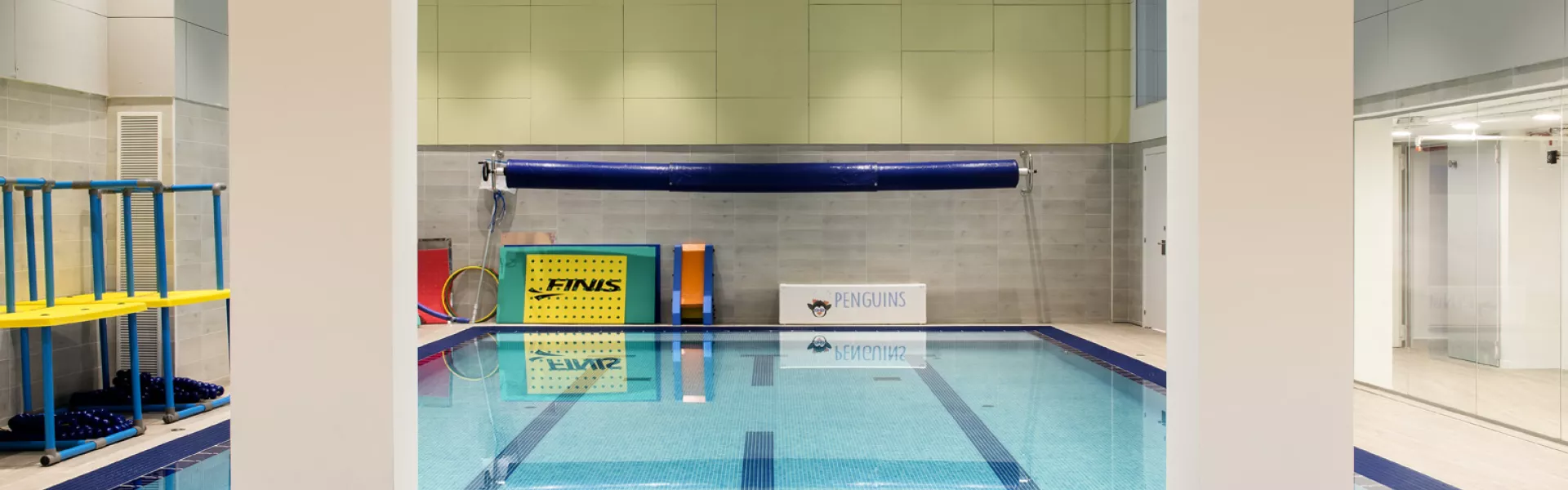 HIMACS: New swimming school Penguins in Barcelona