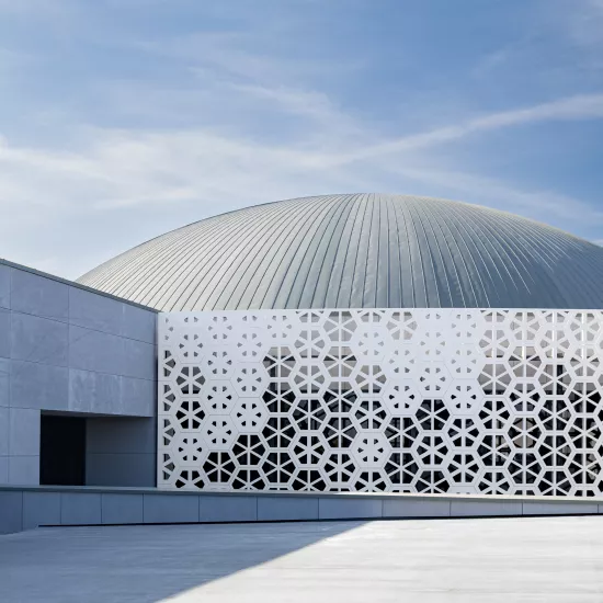 Urania Sports & Entertainment Centre in Olsztyn Showcases Unique HIMACS Facade