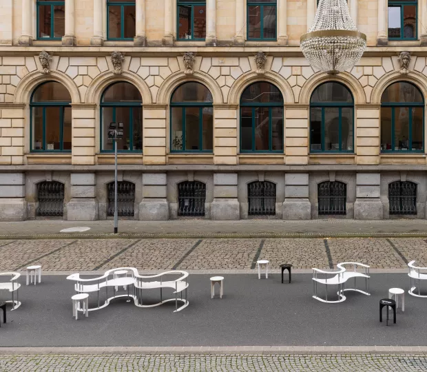 L'art de la conversation : le mobilier sculptural en HIMACS par Lena Marie Emrich